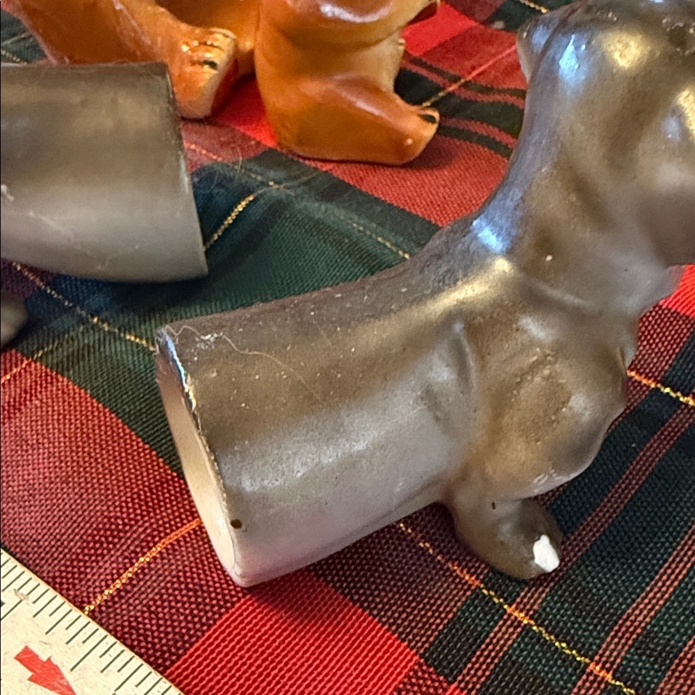 Vintage lot Salt and Pepper shakers Animal Figurines Bears,Rabbits, Weiner dog - Picture 5 of 10